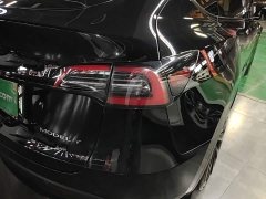 Tesla Model Y Standard Range RWD - ფოტო 8