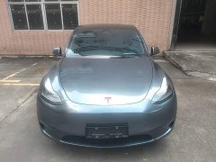 Tesla Model Y Standard Range RWD - ფოტო 3