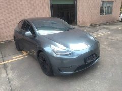 Tesla Model Y Standard Range RWD - ფოტო 4