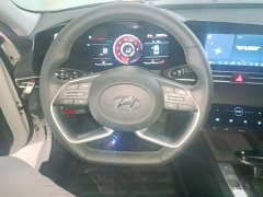 Hyundai Elantra 1.5L CVT Luxury - ფოტო 11