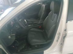 Hyundai Elantra 1.5L CVT Luxury - ფოტო 15