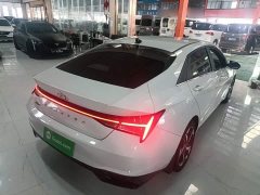 Hyundai Elantra 1.5L CVT Luxury - ფოტო 7