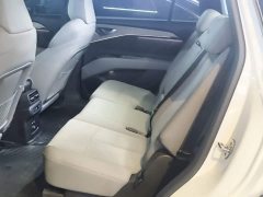Audi Q5 e-tron 2023 40 e-tron Starlight Mecha Package - ფოტო 17