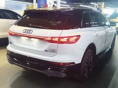 Audi Q5 e-tron 2023 40 e-tron Starlight Mecha Package - ფოტო 7
