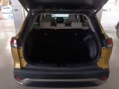 Toyota Frontlander 2.0L CVT Luxury Plus - ფოტო 19