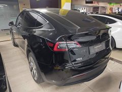 Tesla Model Y Long Range All-Wheel Drive - ფოტო 5