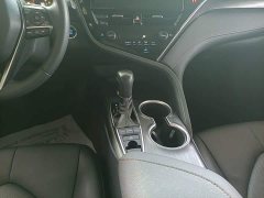Toyota Camry 2.5G Luxury - ფოტო 14