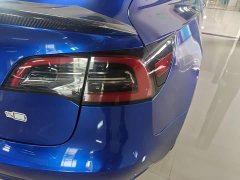 Tesla Model 3 Performance All-Wheel Drive - ფოტო 8