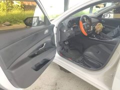 Hyundai Elantra 2023 1.5L CVT GLX Elite - ფოტო 16