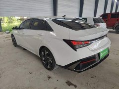 Hyundai Elantra 2023 1.5L CVT GLX Elite - ფოტო 5
