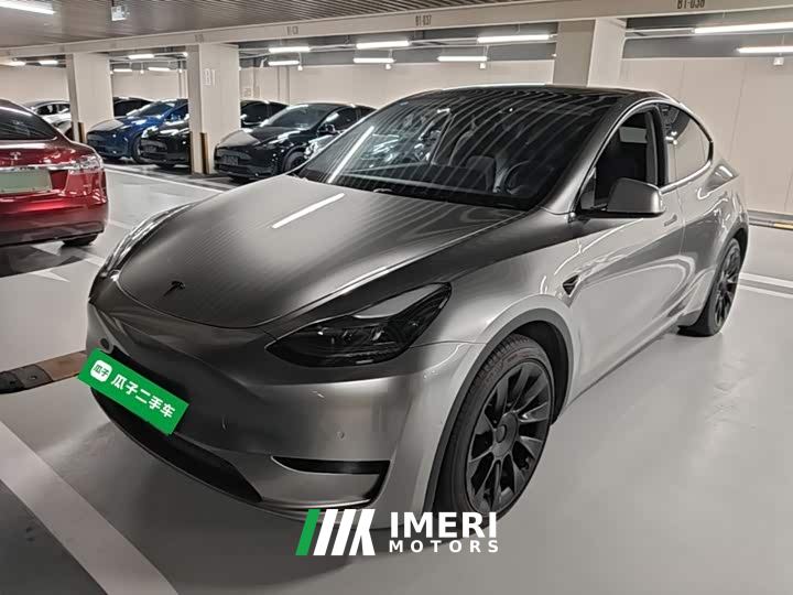 Tesla Model Y Facelift Rear-Wheel Drive