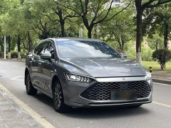 BYD Qin PLUS Champion Edition DM-i 55KM Leading - ფოტო 11