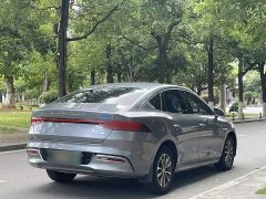 BYD Qin PLUS Champion Edition DM-i 55KM Leading - ფოტო 17