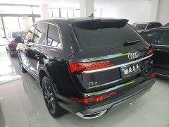 Audi Q7 2023 55 TFSI quattro S line Sport - ფოტო 5