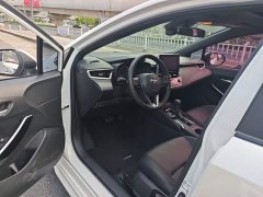 Toyota Corolla Hybrid 1.8H E-CVT Luxury - ფოტო 16