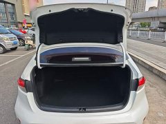 Toyota Corolla Hybrid 1.8H E-CVT Luxury - ფოტო 19