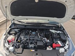 Toyota Corolla Hybrid 1.8H E-CVT Luxury - ფოტო 20