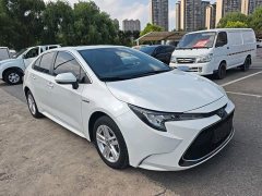 Toyota Corolla Hybrid 1.8H E-CVT Luxury - ფოტო 4