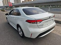 Toyota Corolla Hybrid 1.8H E-CVT Luxury - ფოტო 5
