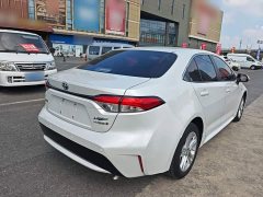 Toyota Corolla Hybrid 1.8H E-CVT Luxury - ფოტო 7