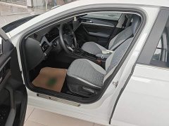Volkswagen Lavida 300TSI DSG Full Comfort Edition - ფოტო 15