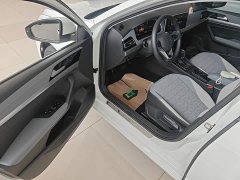 Volkswagen Lavida 300TSI DSG Full Comfort Edition - ფოტო 16