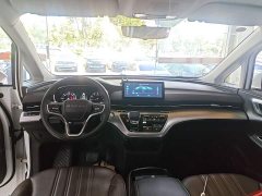 SAIC MG iMAX8 2023 400TGI Comfort Edition - ფოტო 10