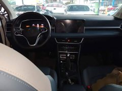 Volkswagen Touareg 300TSI Two-Wheel Drive Moonlight Edition - ფოტო 10