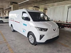 Wuling Yangguang 300km Comfort Enclosed Window Version 60kW - ფოტო 4