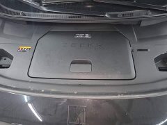 Zeekr Geely Zeekr 009 2022 Facelift WE Edition - ფოტო 20