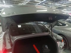 XPeng P7 625E - ფოტო 19