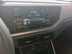 Volkswagen Polo 2019 Plus 1.5L Automatic Panoramic Sunroof Comfort Edition - ფოტო 13