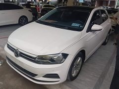 Volkswagen Polo 2019 Plus 1.5L Automatic Panoramic Sunroof Comfort Edition - ფოტო 2