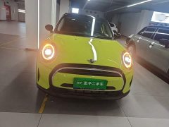 BMW MINI Facelift 1.5T COOPER Artist Five-Door - ფოტო 3