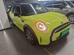 BMW MINI Facelift 1.5T COOPER Artist Five-Door - ფოტო 4