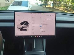Tesla Model Y L Long Range All-Wheel Drive - ფოტო 13