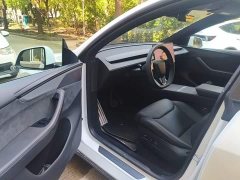 Tesla Model Y L Long Range All-Wheel Drive - ფოტო 16
