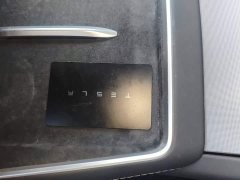 Tesla Model Y L Long Range All-Wheel Drive - ფოტო 9