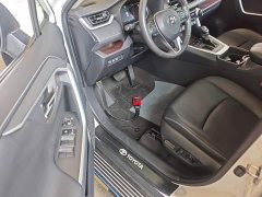 Toyota RAV4 2.0L CVT FWD Premium - ფოტო 16
