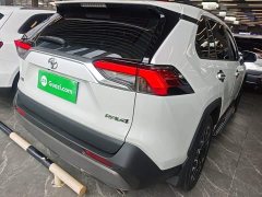 Toyota RAV4 2.0L CVT FWD Premium - ფოტო 7