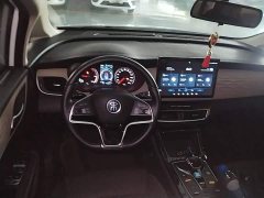 BYD Song MAX New Energy DM-i 105KM Premium Edition - ფოტო 11