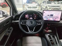 Volkswagen Golf Facelift 300TSI R-Line - ფოტო 11