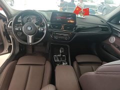 BMW 1 Series Facelift 120i M Sport Night Edition - ფოტო 10