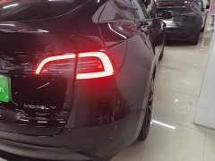 Tesla Model Y 2022 Facelift Rear-Wheel Drive - ფოტო 8