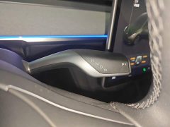 Tesla Model Y Rear-Wheel Drive - ფოტო 14