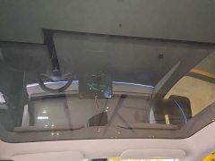 Tesla Model Y Rear-Wheel Drive - ფოტო 18