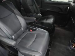 Toyota Grevias 2022 2.5L Hybrid Flagship Edition - ფოტო 17