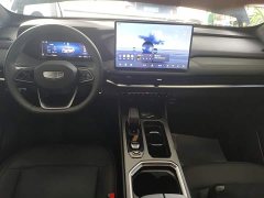 Geely Haoyue L 2.0T DCT Luxury - ფოტო 10