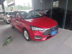 Ford Focus Sedan EcoBoost 180 Automatic Trend - ფოტო 4