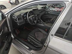 Toyota Camry 2.0S Sharp Luxury Edition - ფოტო 15